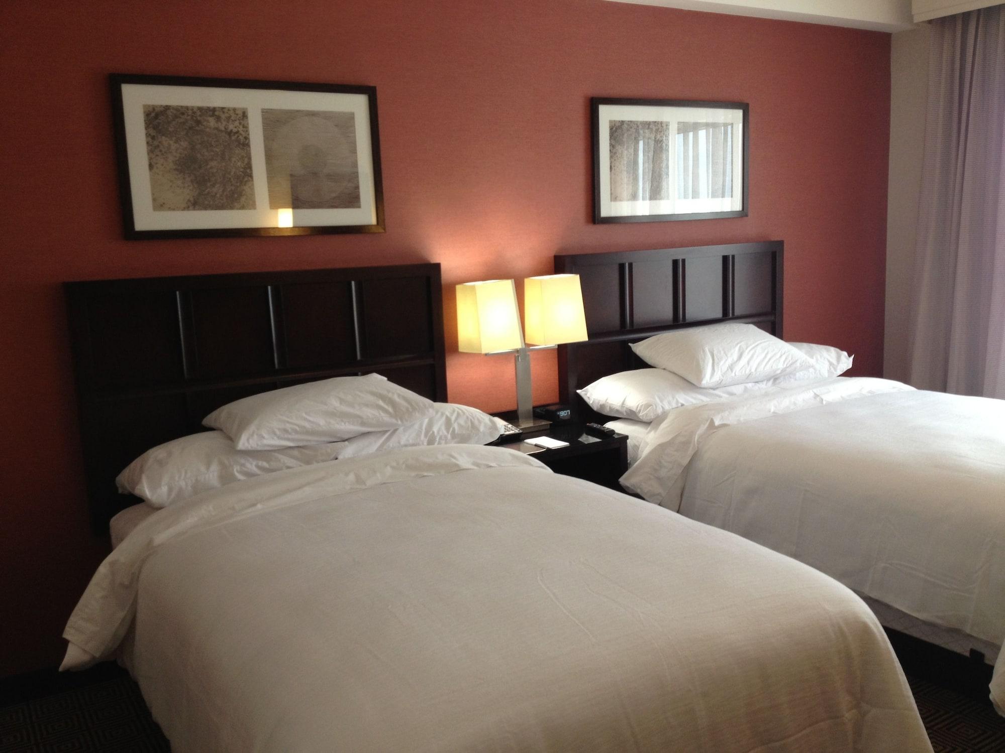 Embassy Suites By Hilton Newark Airport Elizabeth Exterior foto