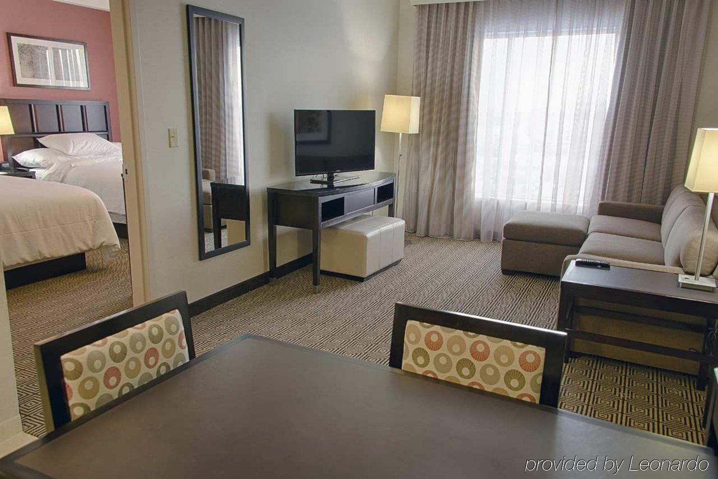 Embassy Suites By Hilton Newark Airport Elizabeth Exterior foto
