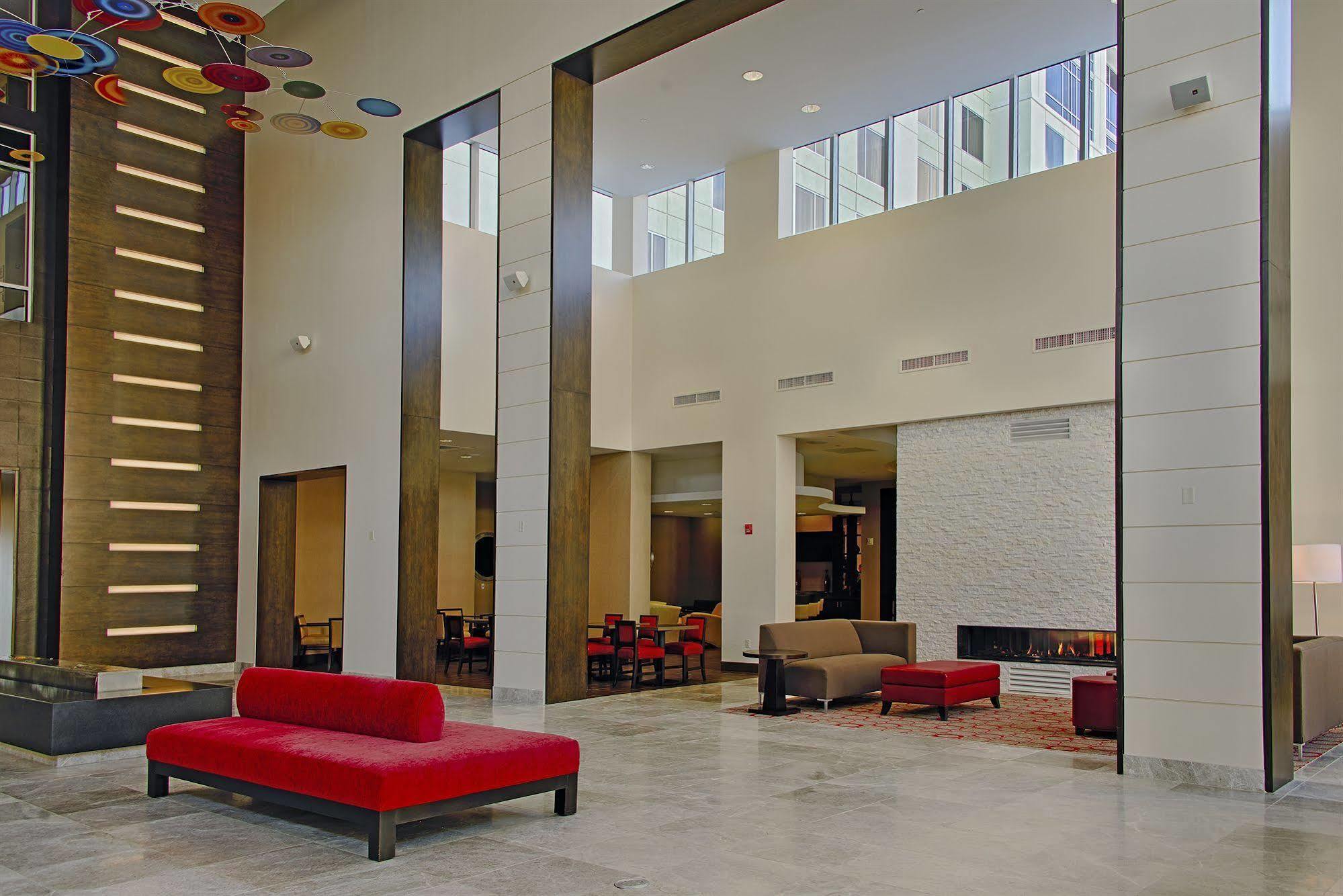 Embassy Suites By Hilton Newark Airport Elizabeth Exterior foto